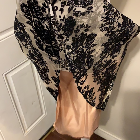 Sheer flowered skirt with lining - Picture 6 of 8